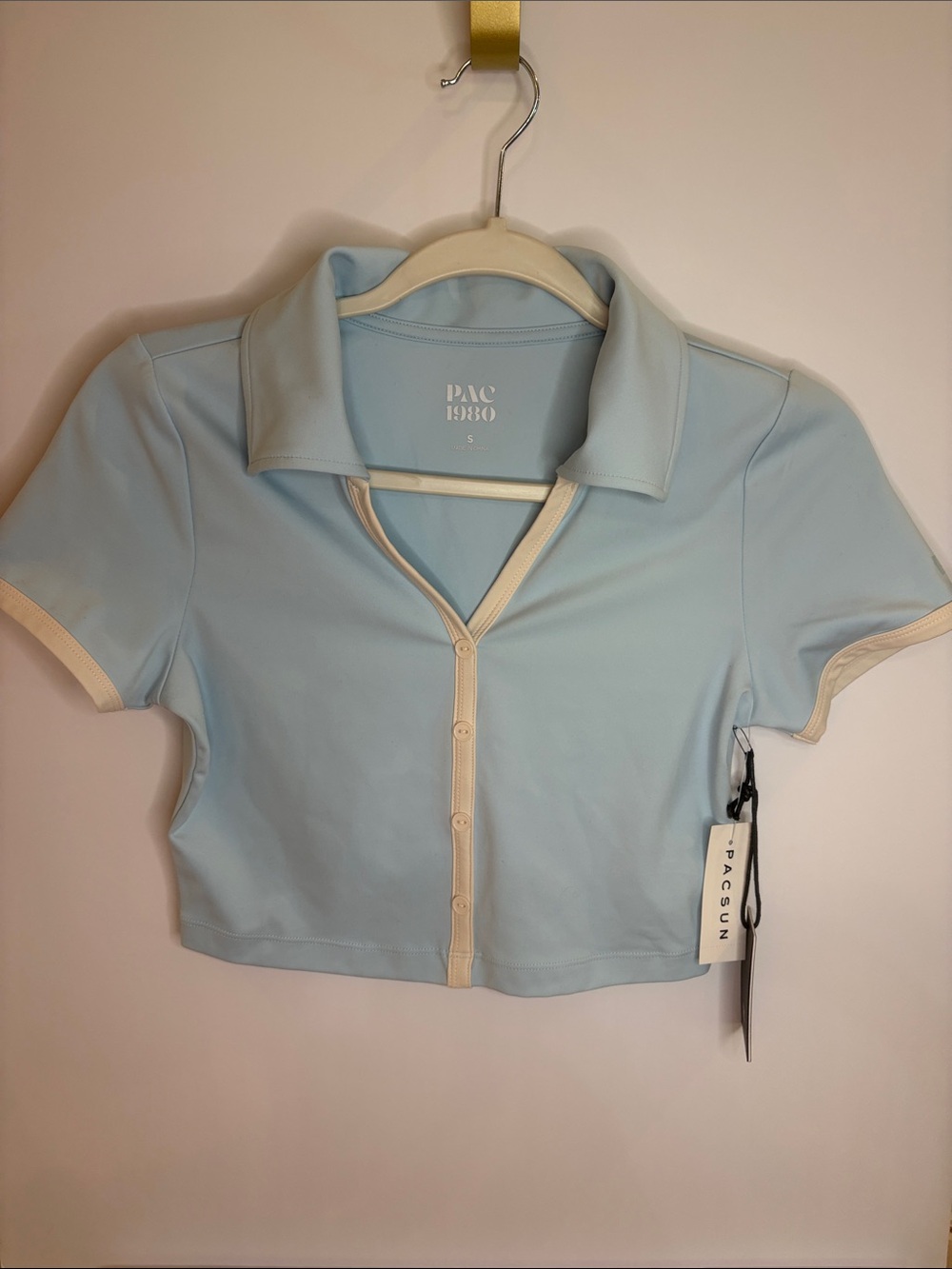 NWT PacSun Light Blue Cropped Polo with Cream Trim - Picture 2 of 14